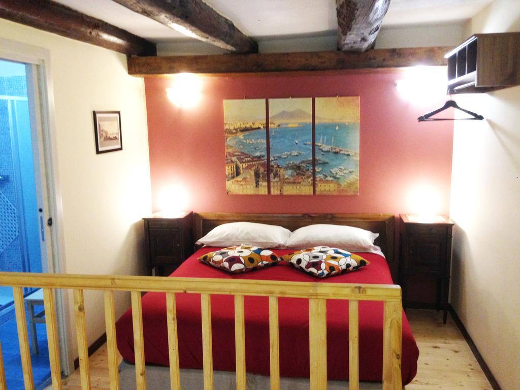 La Cattedrale Bed & Breakfast เนเปิลส์ ภายนอก รูปภาพ